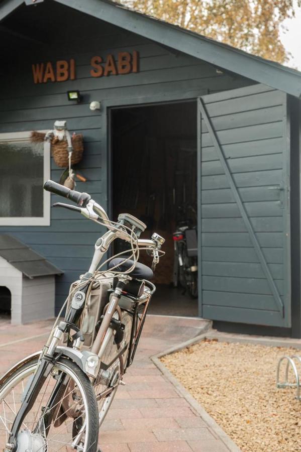 Prachtige Chalet Wabi Sabi Aan Het Water! Geel Exteriér fotografie
