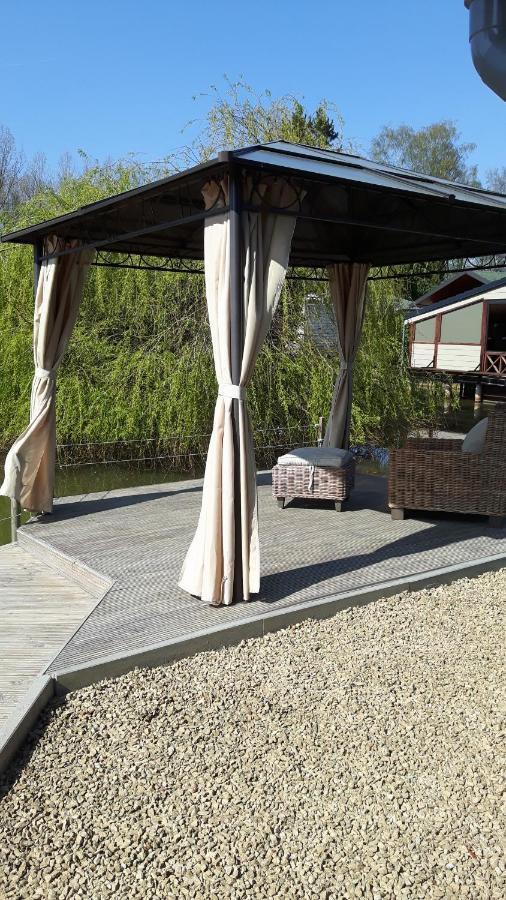 Prachtige Chalet Wabi Sabi Aan Het Water! Geel Exteriér fotografie